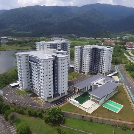 Balcony Forest Lake Mountain Kampar Exterior photo